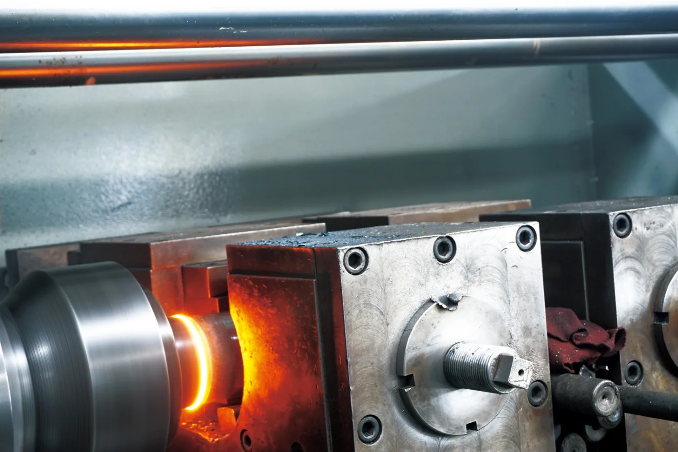 Υδραυλικοί κύλινδροι HCIC: Τύποι πυρήνων και προσαρμοσμένες λύσεις